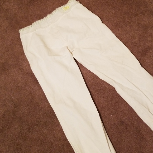 Jeans - Picture 2 of 3